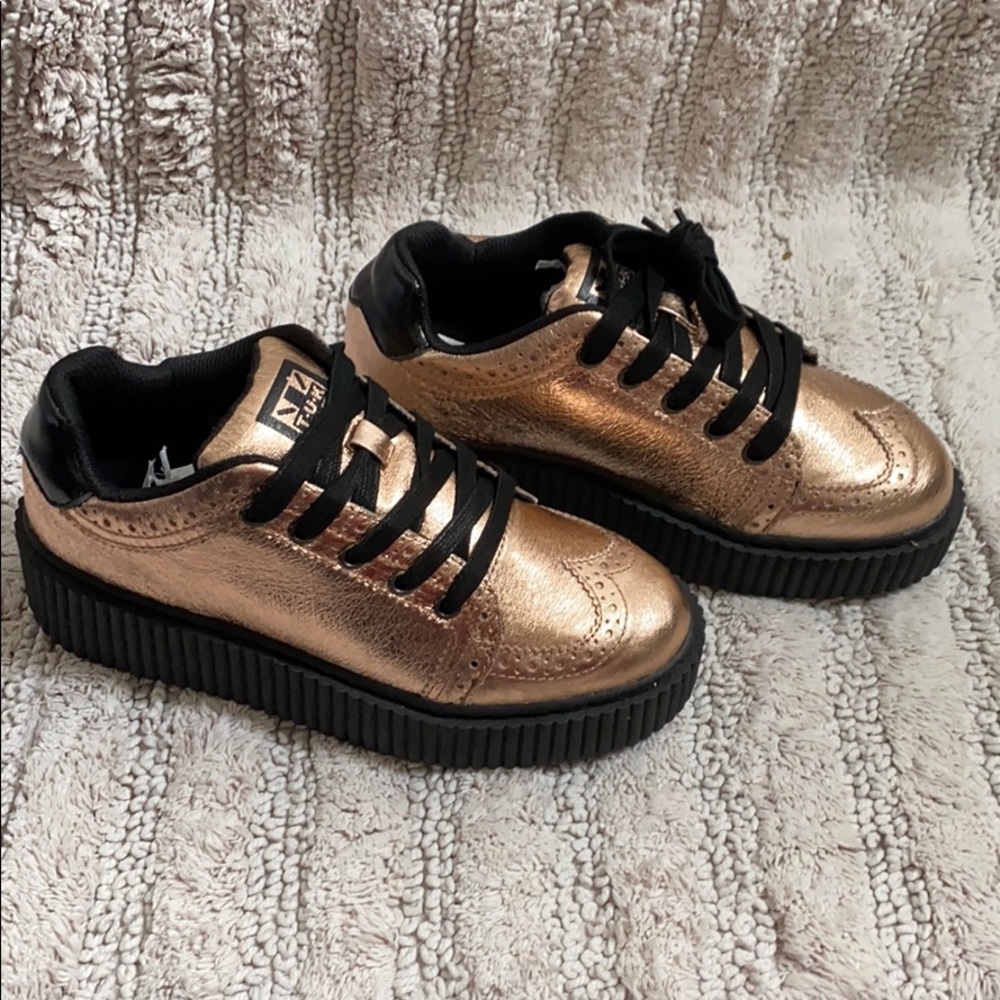 πΉRose Gold Metallic Wingtip Casbah Creepers ππ» - Picture 2 of 8